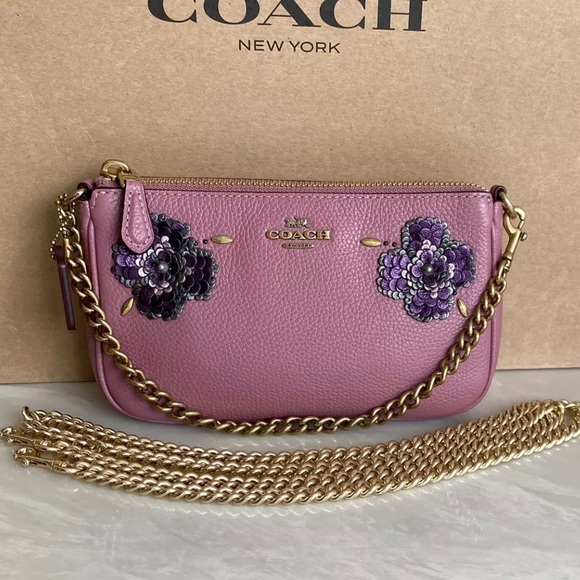 Coach Chain Leather Flower Crossbody Bag Wristlet Clutch - Picture 1 of 10